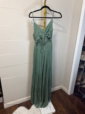 eesome Sage Green Tie-Front Maxi Dress
